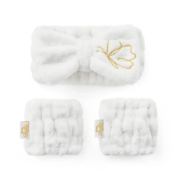 Molto Bella spa soaker set on a clean white background.